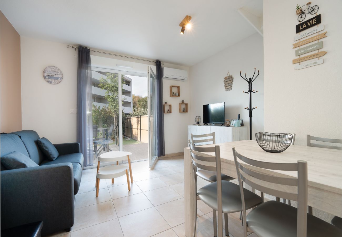 Villa in Sérignan - Bright villa 6 ppl, garden, close to the sea