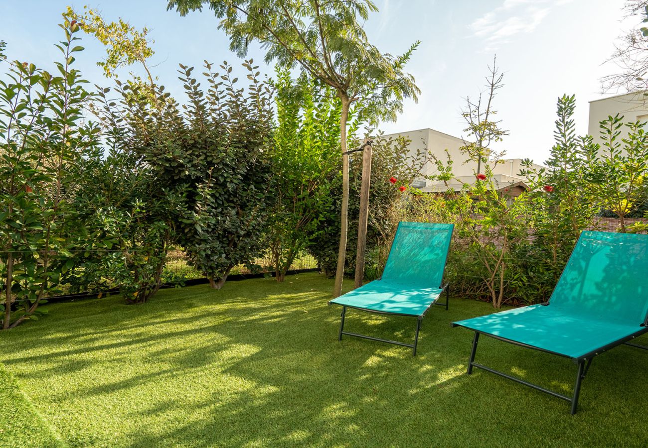 Villa in Sérignan - Air-conditioned villa for 6 pers with garden and swimming pool