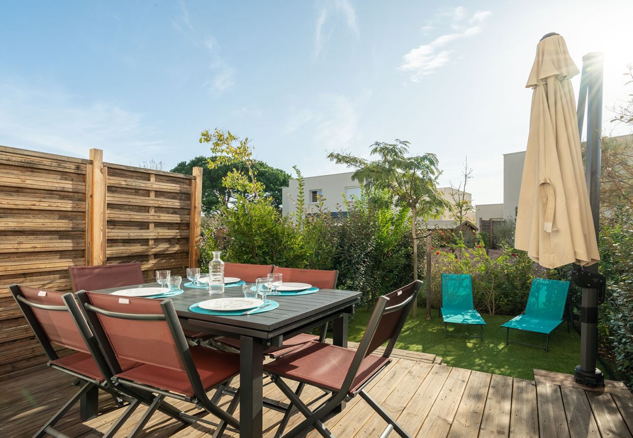Villa in Sérignan - Air-conditioned villa for 6 pers with garden and swimming pool
