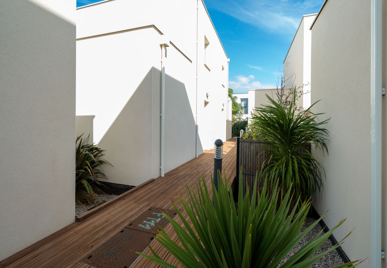 Villa in Sérignan - Air-conditioned villa for 6 pers with garden and swimming pool