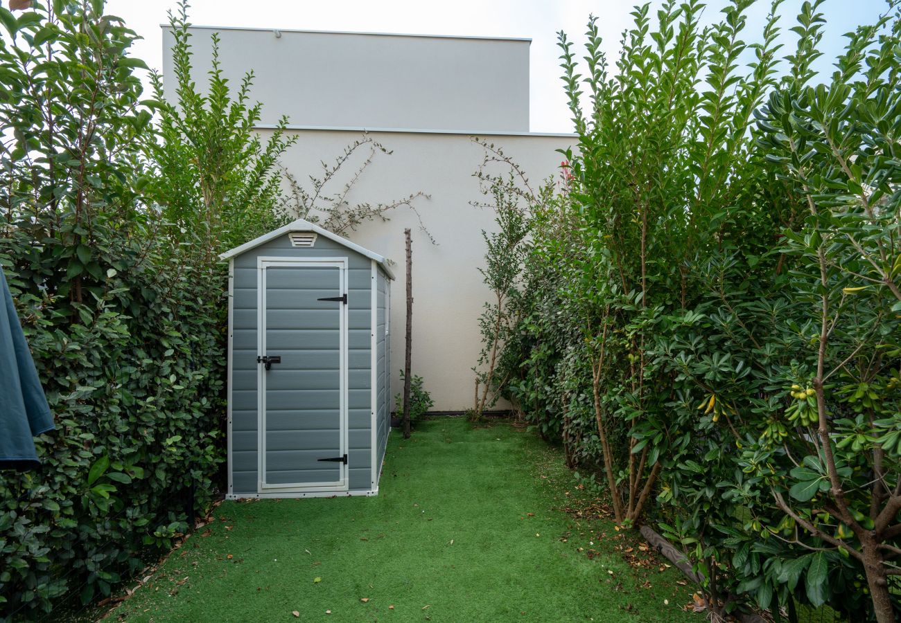 Villa in Sérignan - Bright villa 6 ppl, garden, close to the sea