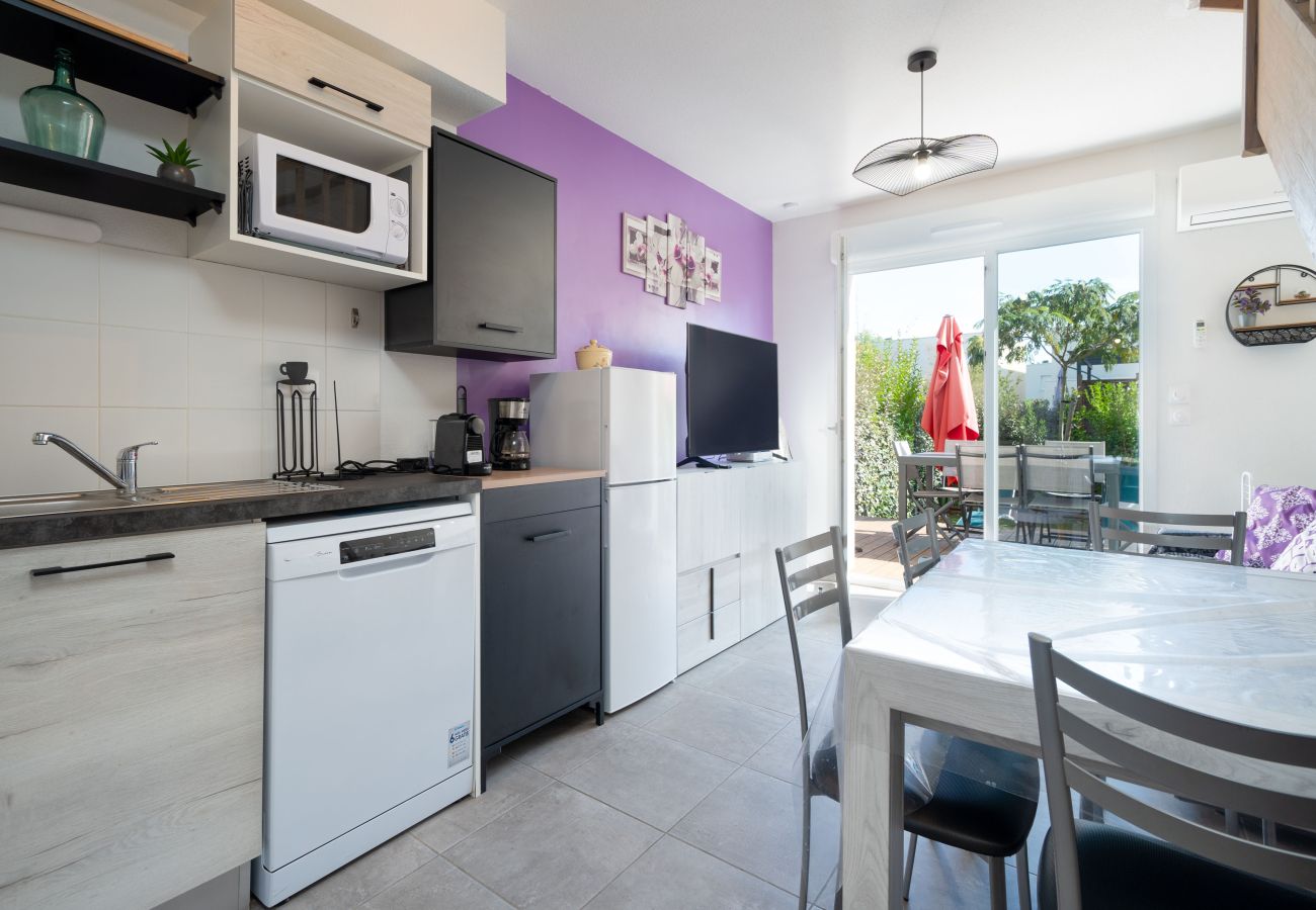 Villa in Sérignan - Bright villa 6 ppl, garden, close to the sea