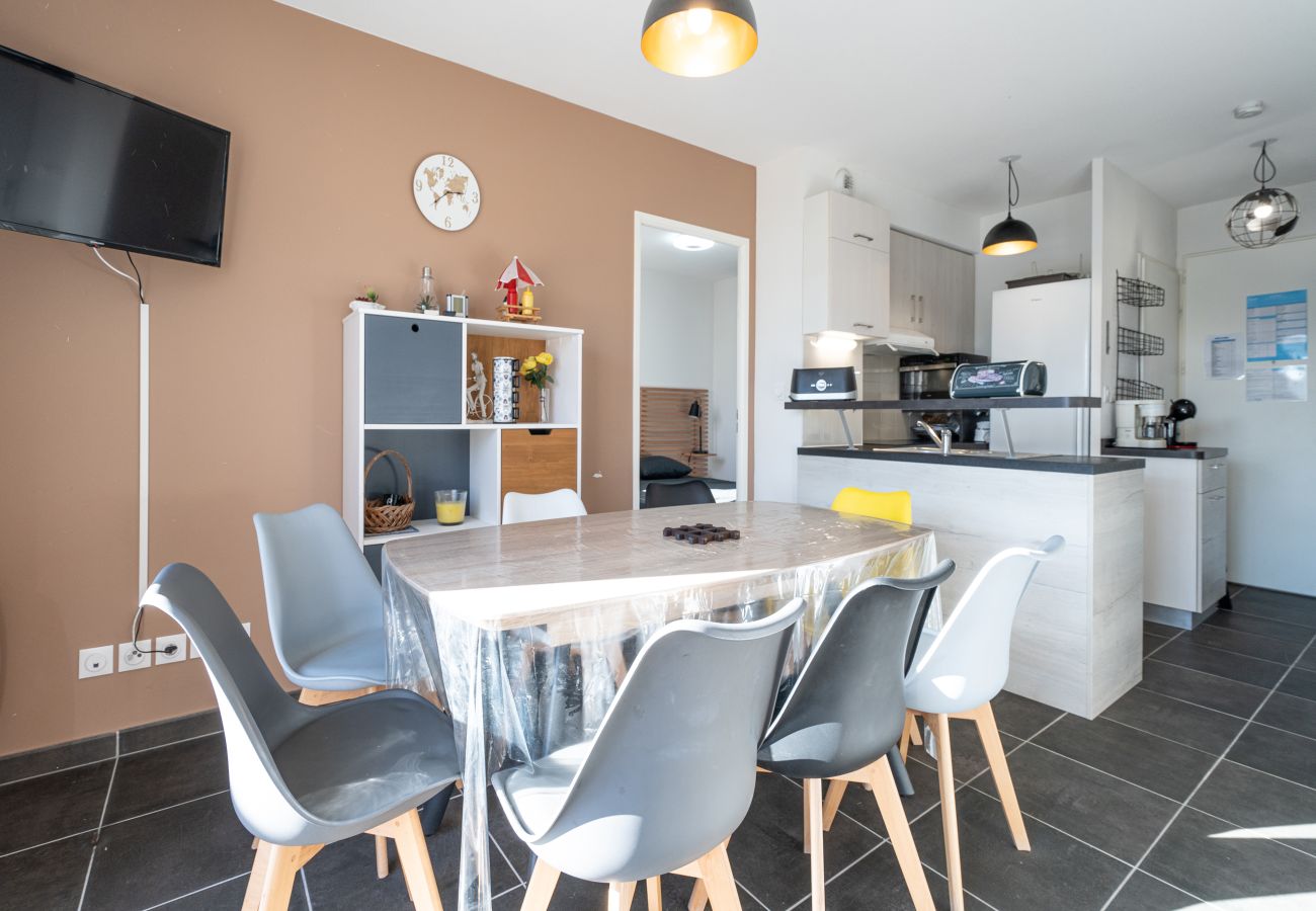 Villa in Sérignan - Bright villa 8 ppl, garden, close to the sea