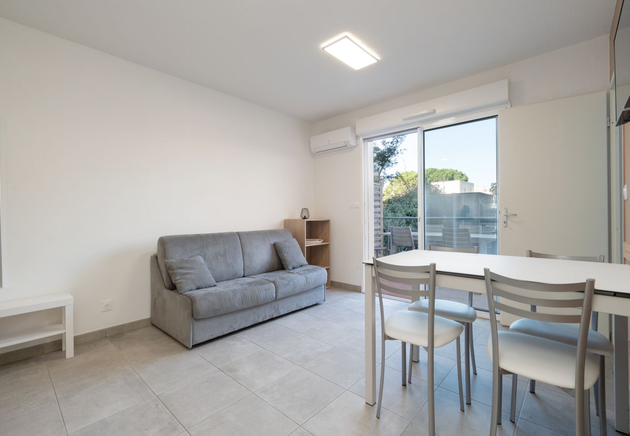 Villa in Sérignan - Nice villa for 6 pers with garden