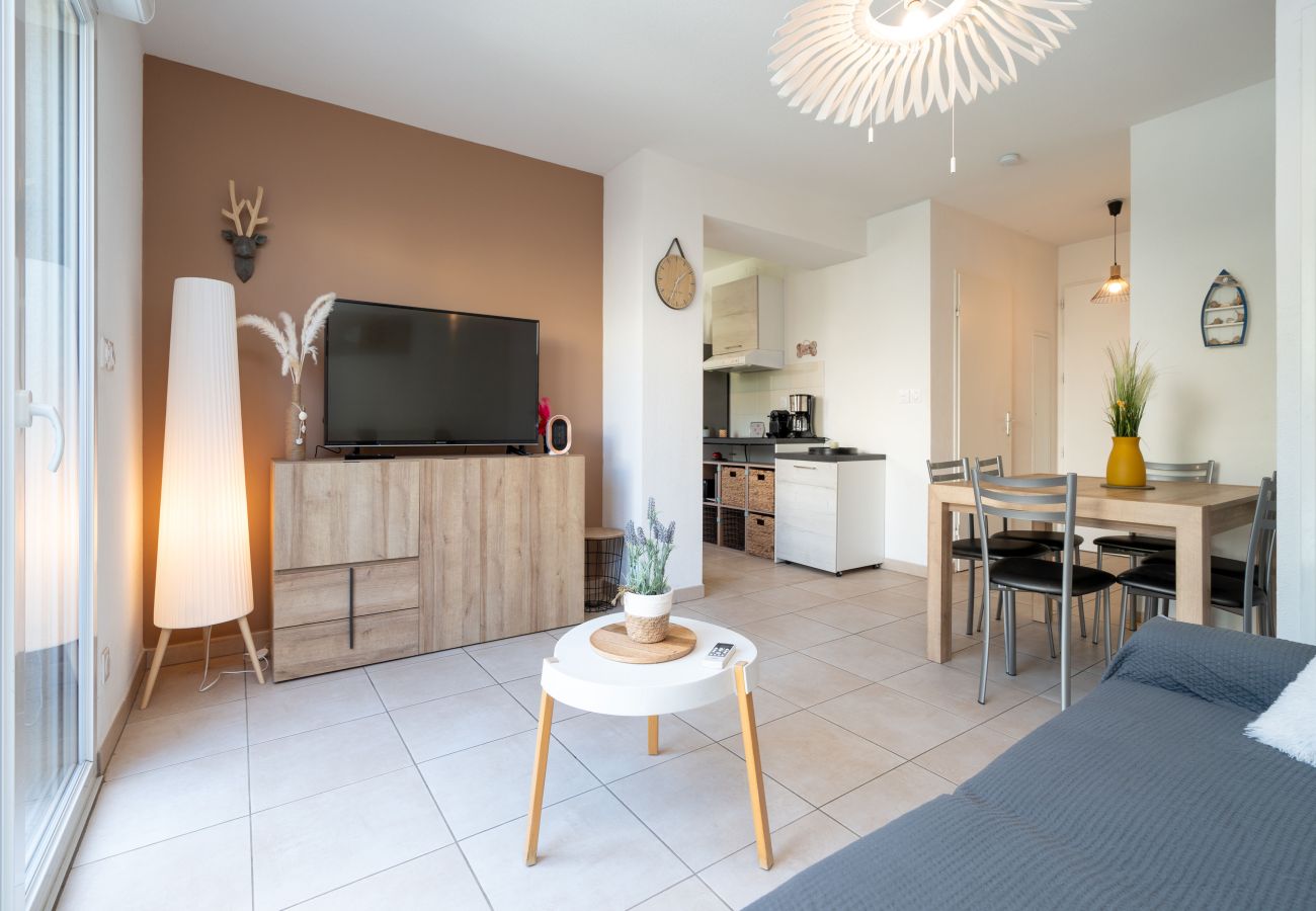 Villa in Sérignan - Bright villa 6 ppl, garden, close to the sea