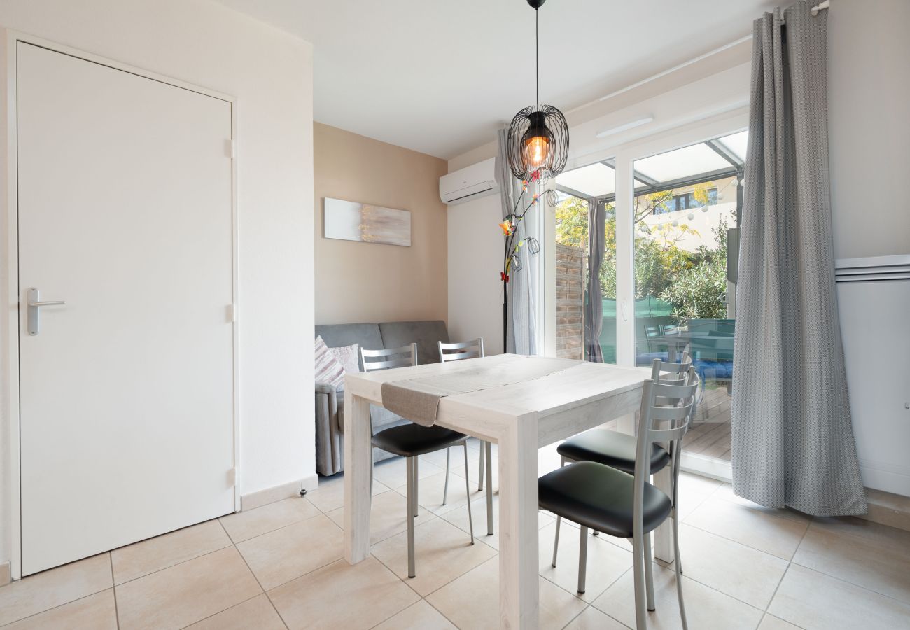 Villa in Sérignan - Bright villa 6 ppl, garden, close to the sea