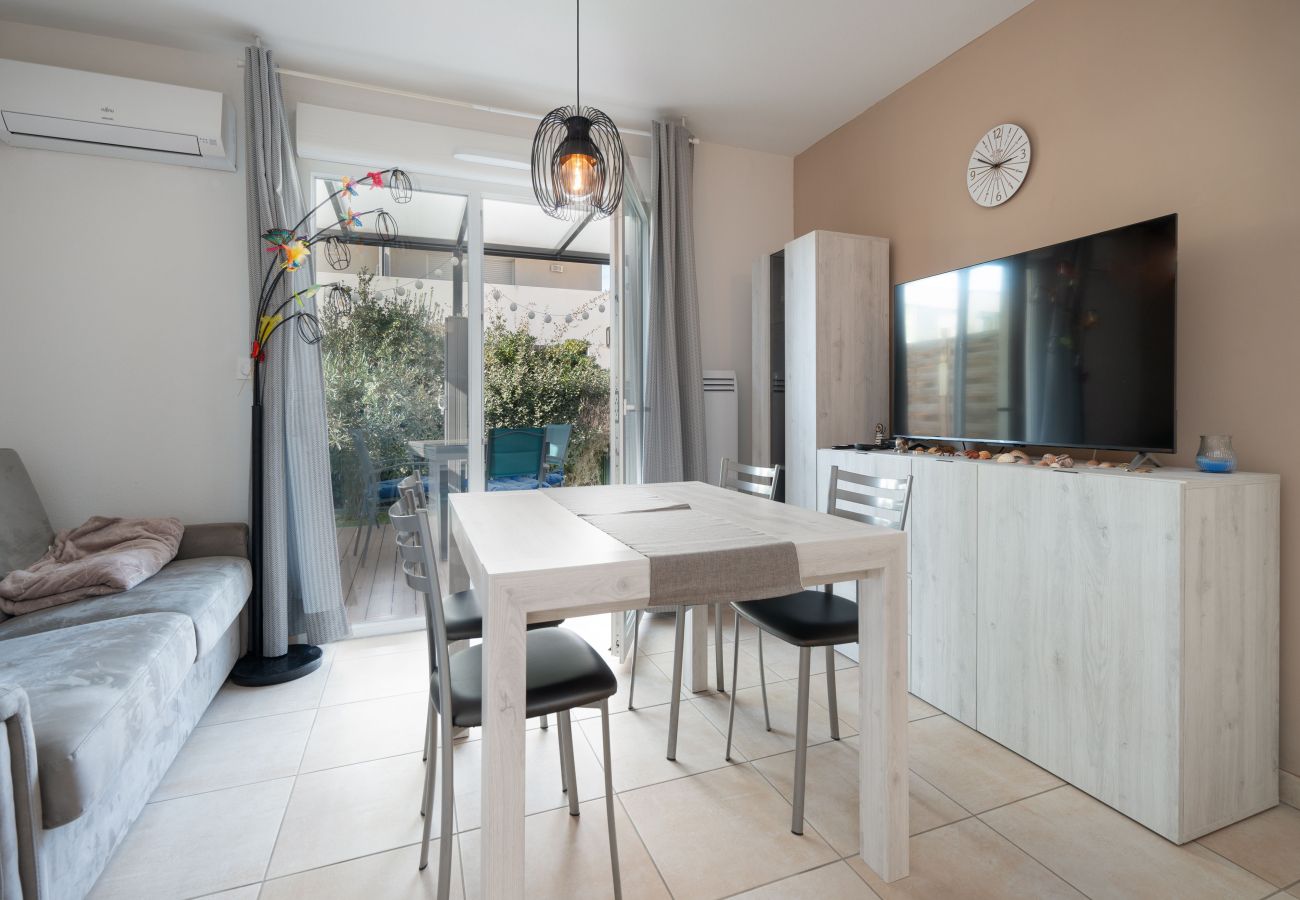 Villa in Sérignan - Bright villa 6 ppl, garden, close to the sea