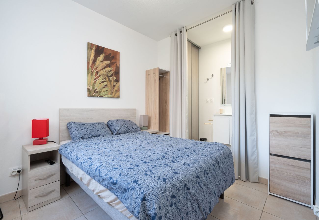 Villa in Sérignan - Bright villa 6 ppl, garden, close to the sea