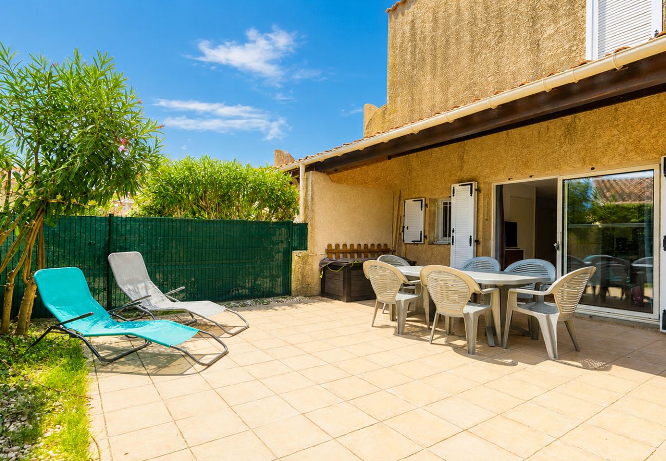 Apartment in Agde - Apartment, terrace, beach within walking distance