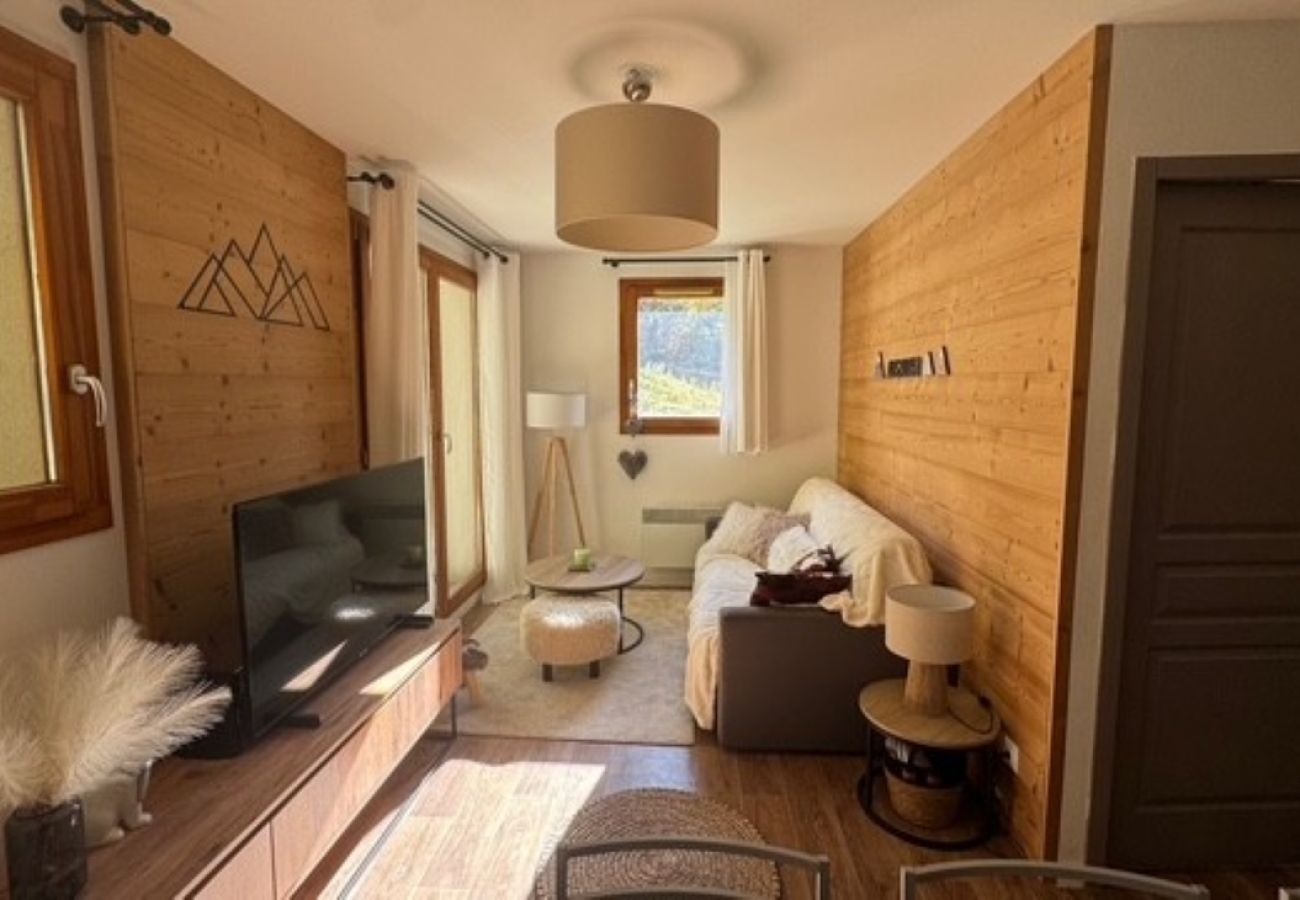 Apartment in Les Deux Alpes - Nice Apt 6 pers near the slopes
