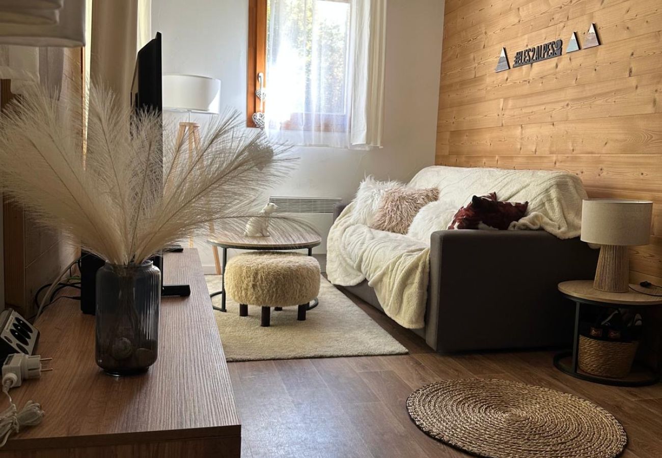 Apartment in Les Deux Alpes - Nice Apt 6 pers near the slopes