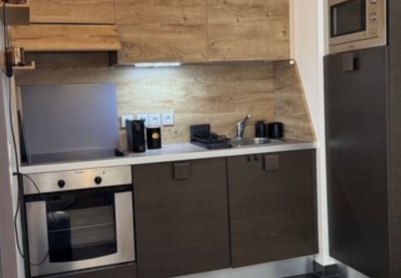 Apartment in Les Deux Alpes - Nice Apt 6 pers near the slopes