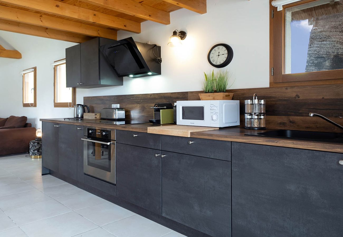 Studio in Le Grau-du-Roi - Mezzanine house for 4 people in a Ranch