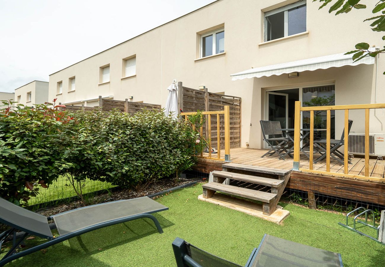 Villa in Sérignan - Villa 4 pers with garden in residence with pool