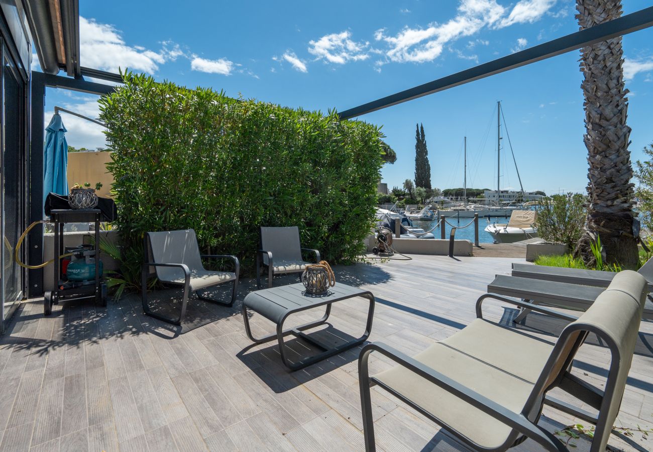 Villa in Le Grau-du-Roi - Villa 6 pers with extra view on the Marina