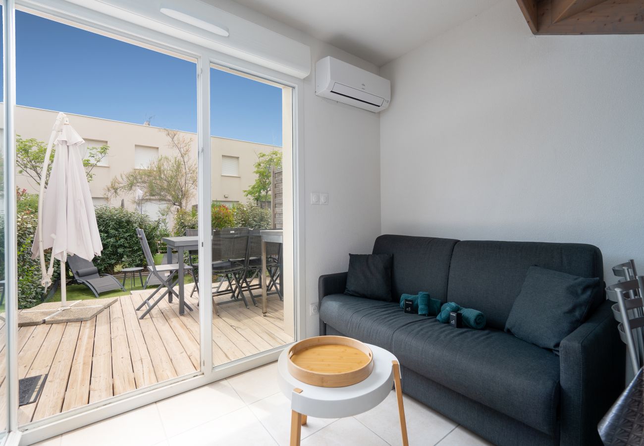 Villa in Sérignan - Villa 6 pers with pool near the beach