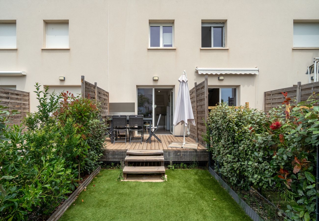Villa in Sérignan - Villa 6 pers with pool near the beach