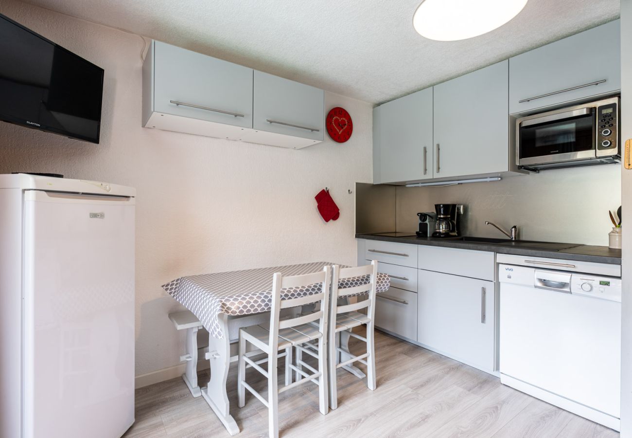 Apartment in Morillon - Nice Apt for 4 pers near the slopes