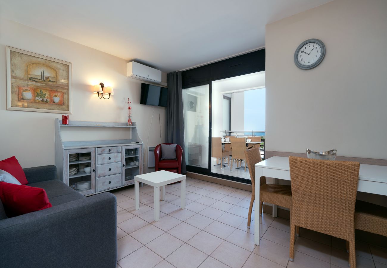 Apartment in Agde - Air-conditioned apt 4 pers sea view