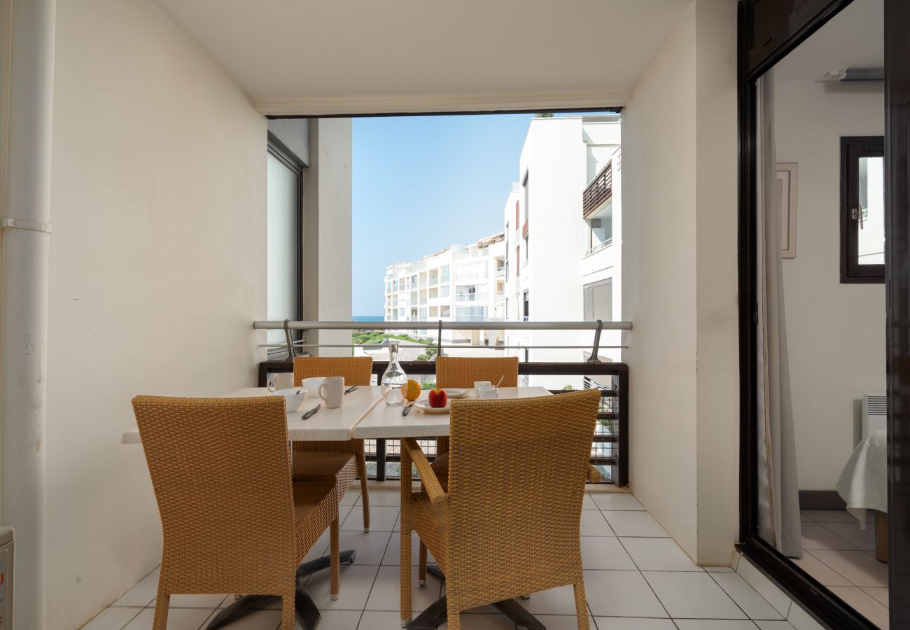 Apartment in Agde - Air-conditioned apt 4 pers sea view