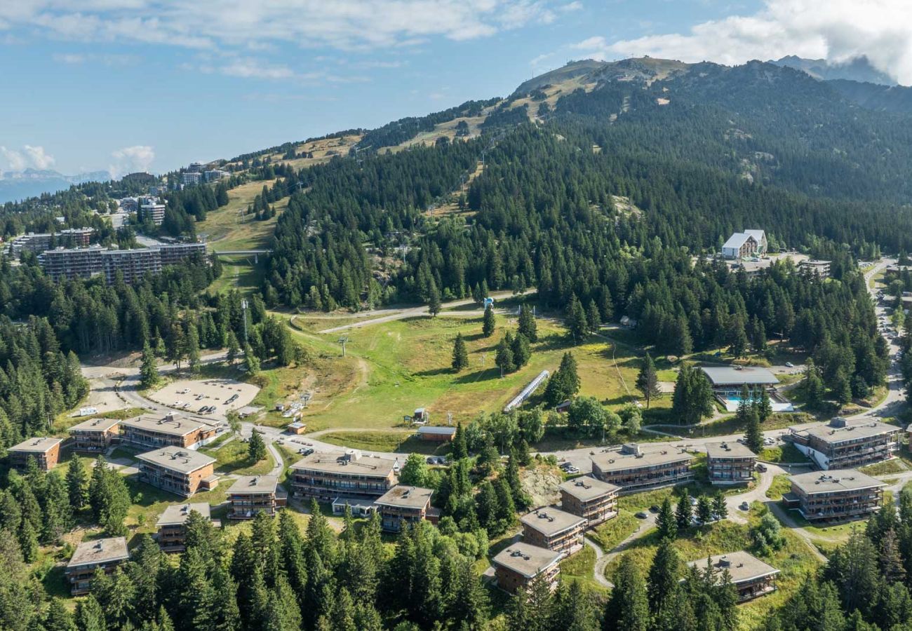 Apartment in Chamrousse - Lovely 5-pers ground floor apt with terrace
