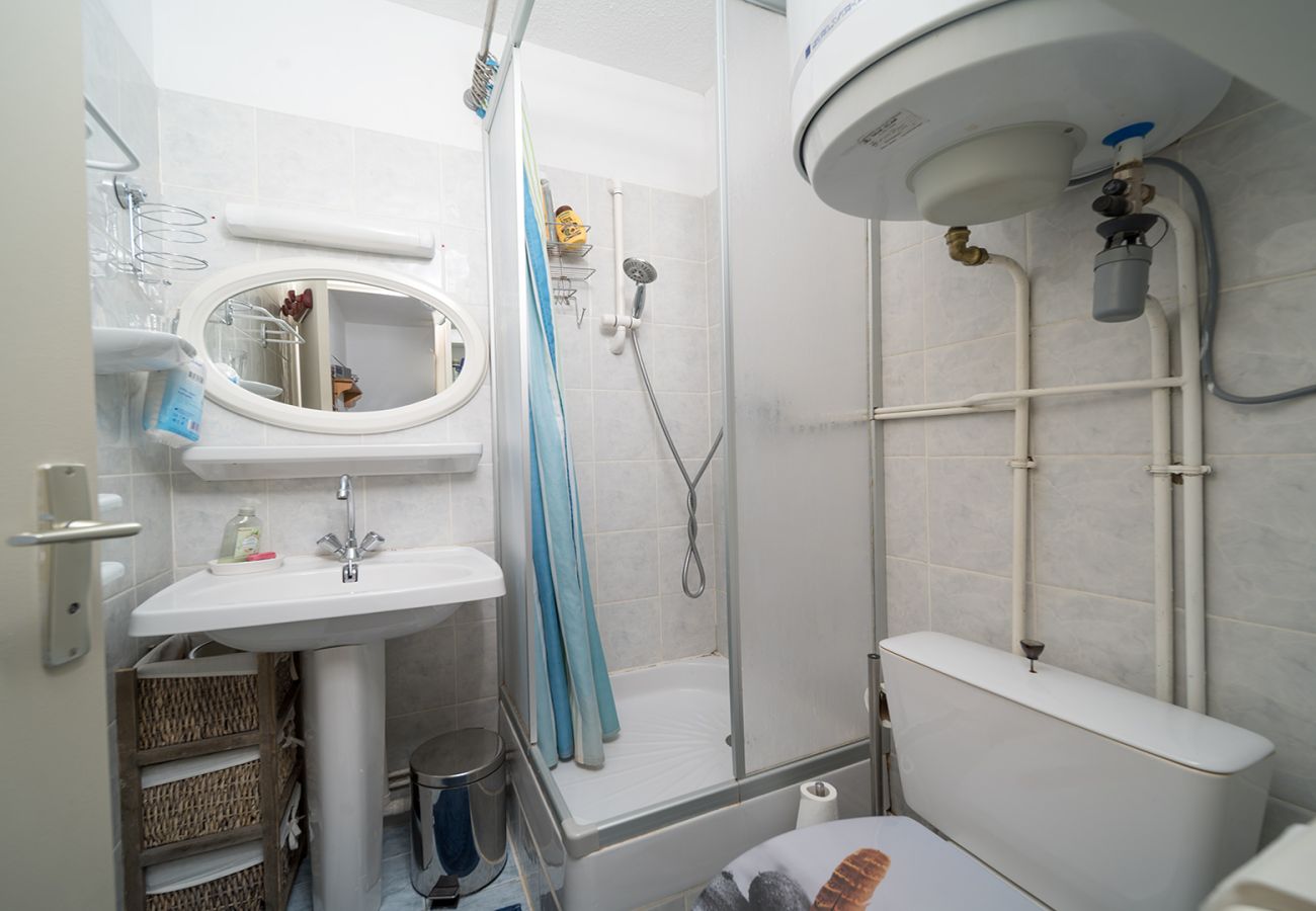 Studio in Allos - Cute duplex studio, in the mountains, sleeps 5