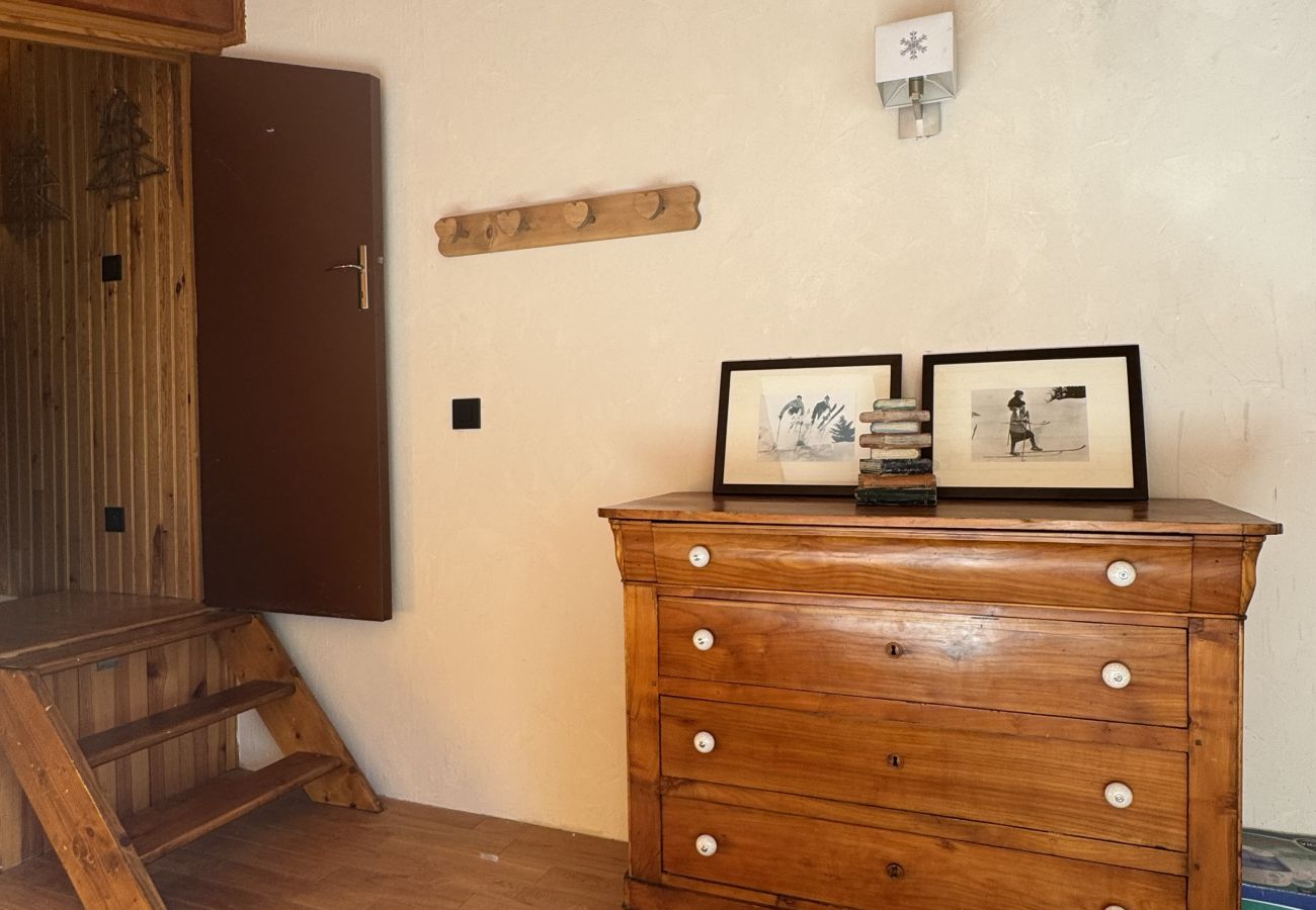 Apartment in Allos - Nice Apt for 8 Pers