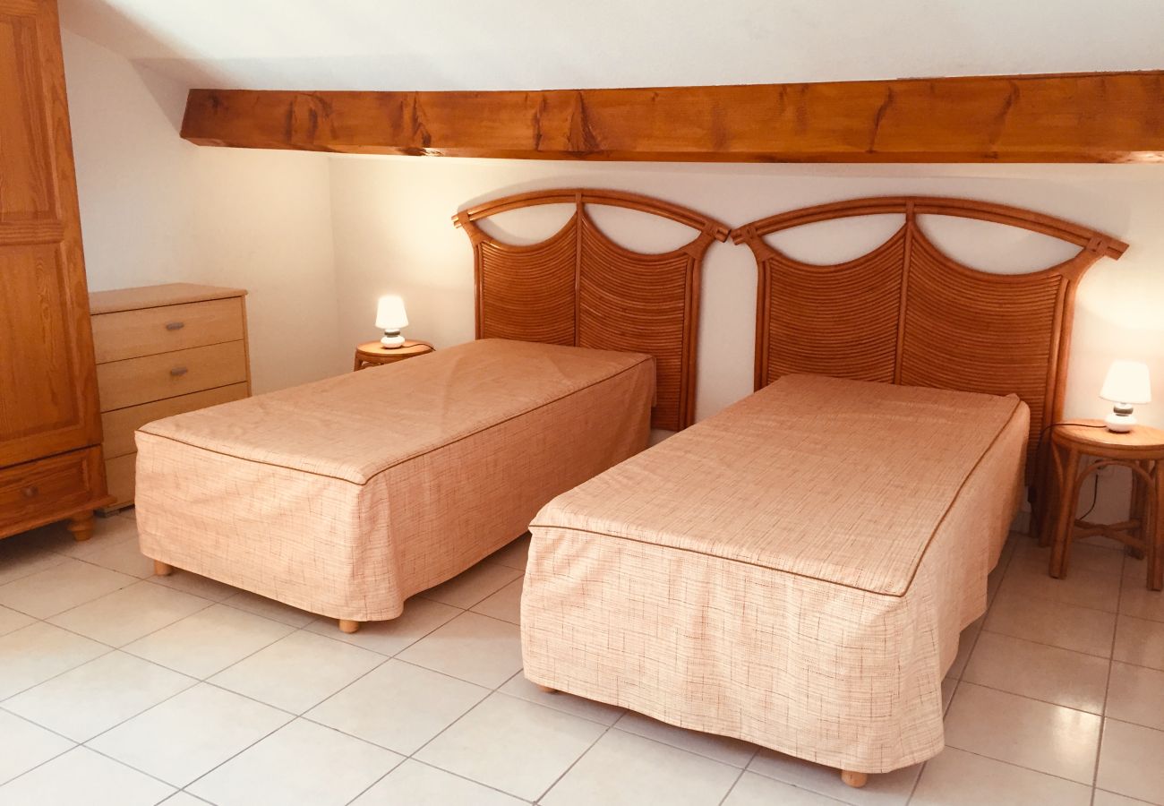 Apartment in Sérignan - Duplex apartment, sleeps 6, balcony, sea view