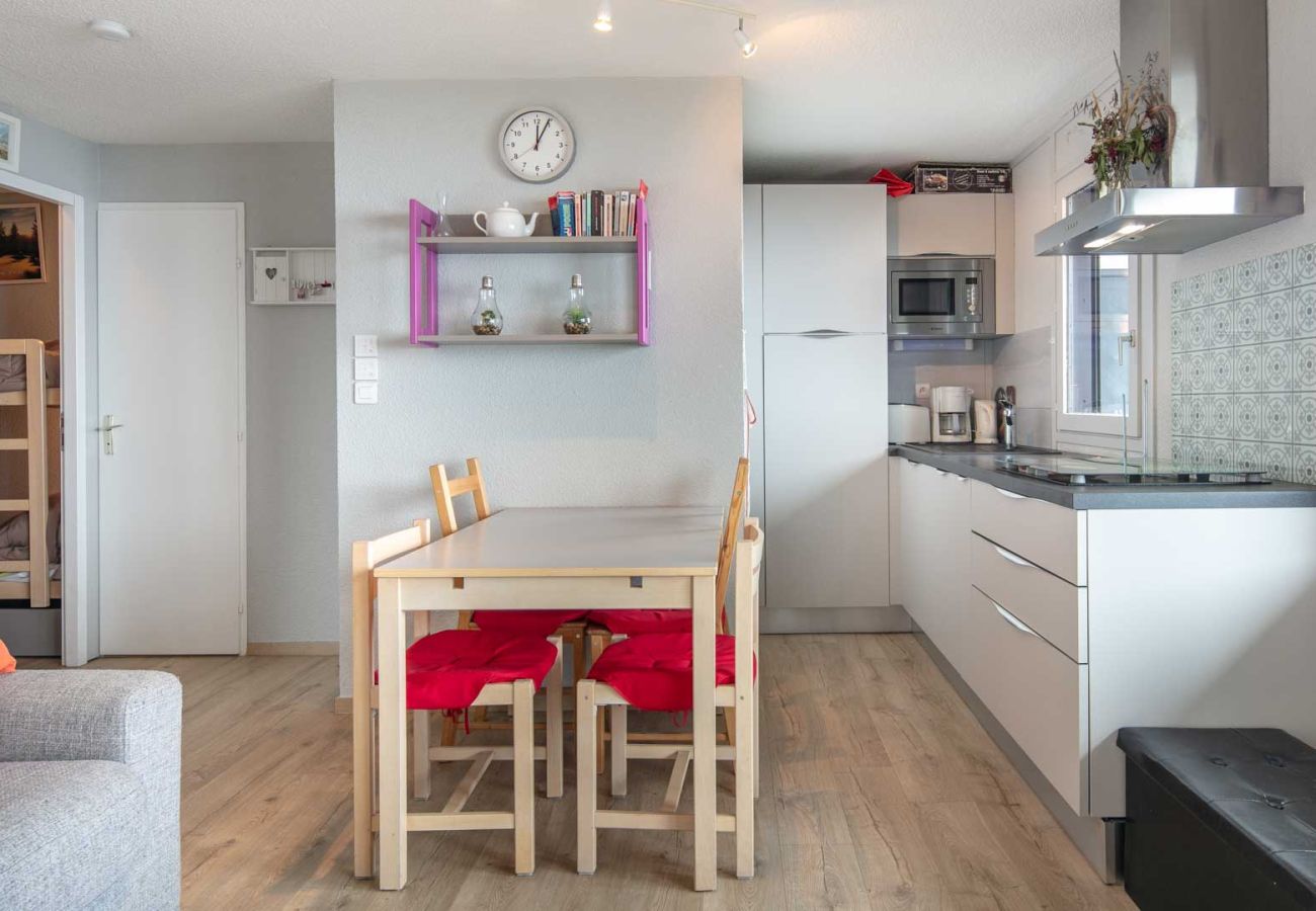 Apartment in Chamrousse - Nice apt for 6 pers with magnificent mountain view