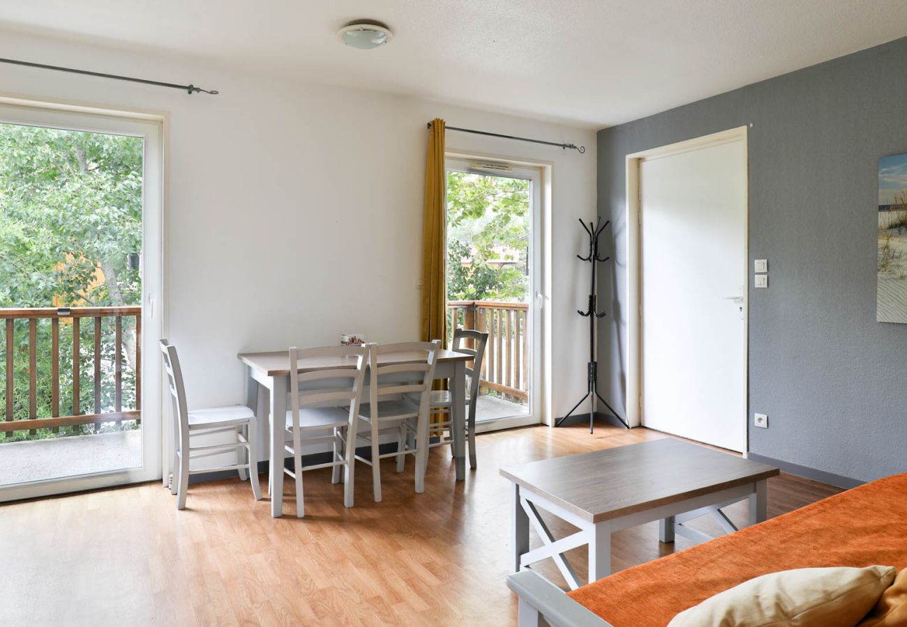 Apartment in Parentis-en-Born - Beautiful apart for 4 pers in the forest