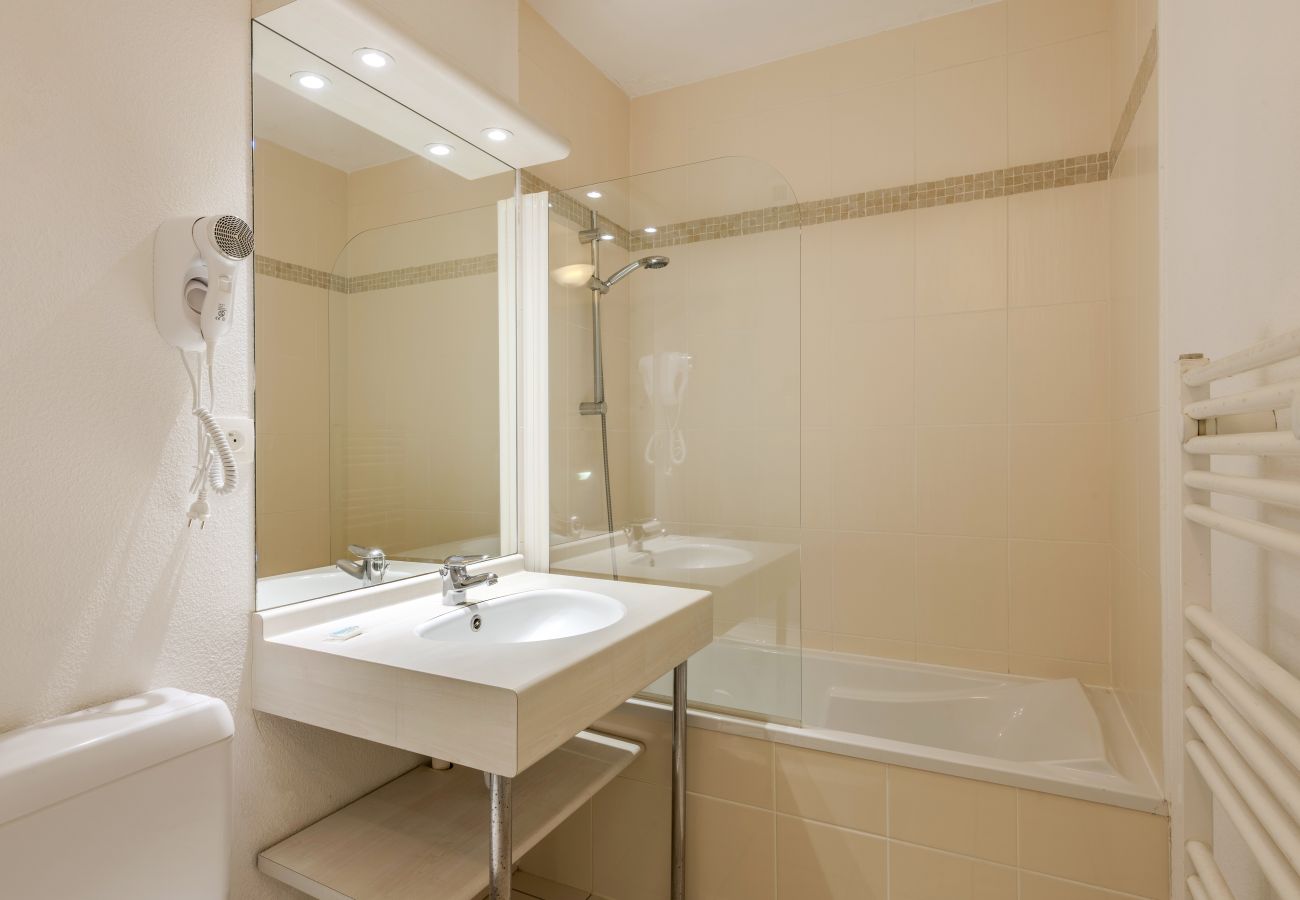 Apartment in Plougonvelin - Beautiful apt for 6 pers right by the water