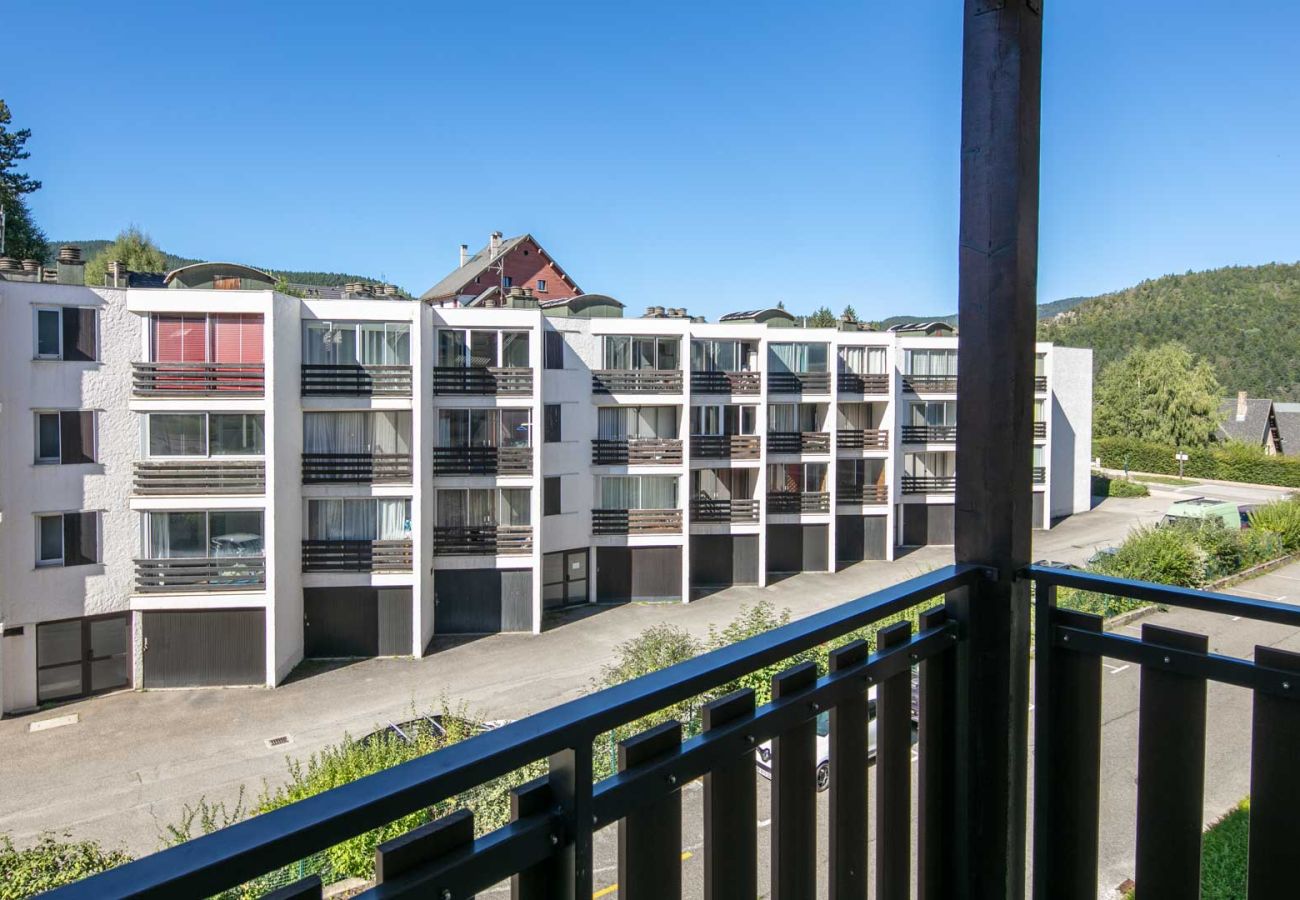 Studio in Villard-de-Lans - Charming cabin studio, sleeps 4