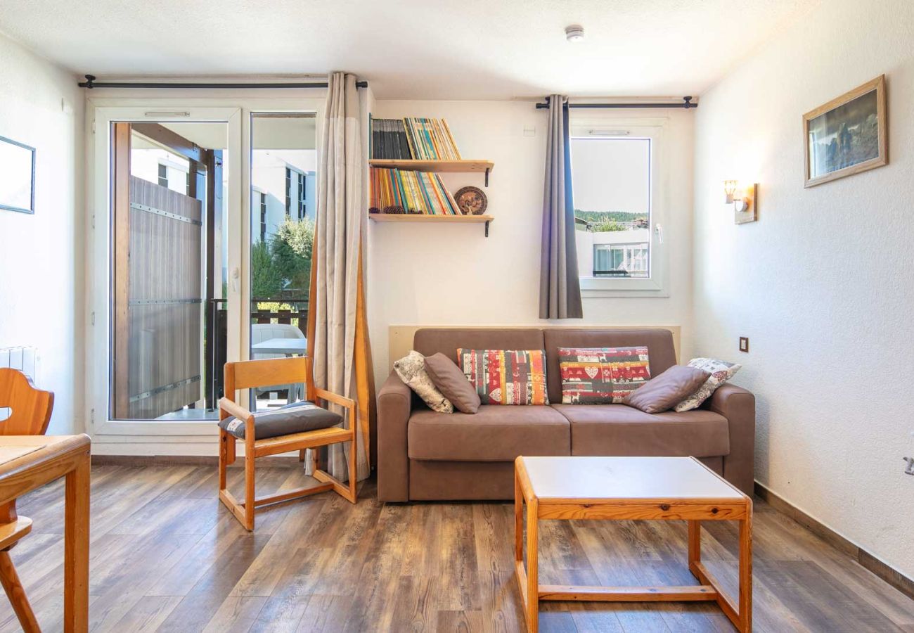 Studio in Villard-de-Lans - Charming cabin studio, sleeps 4