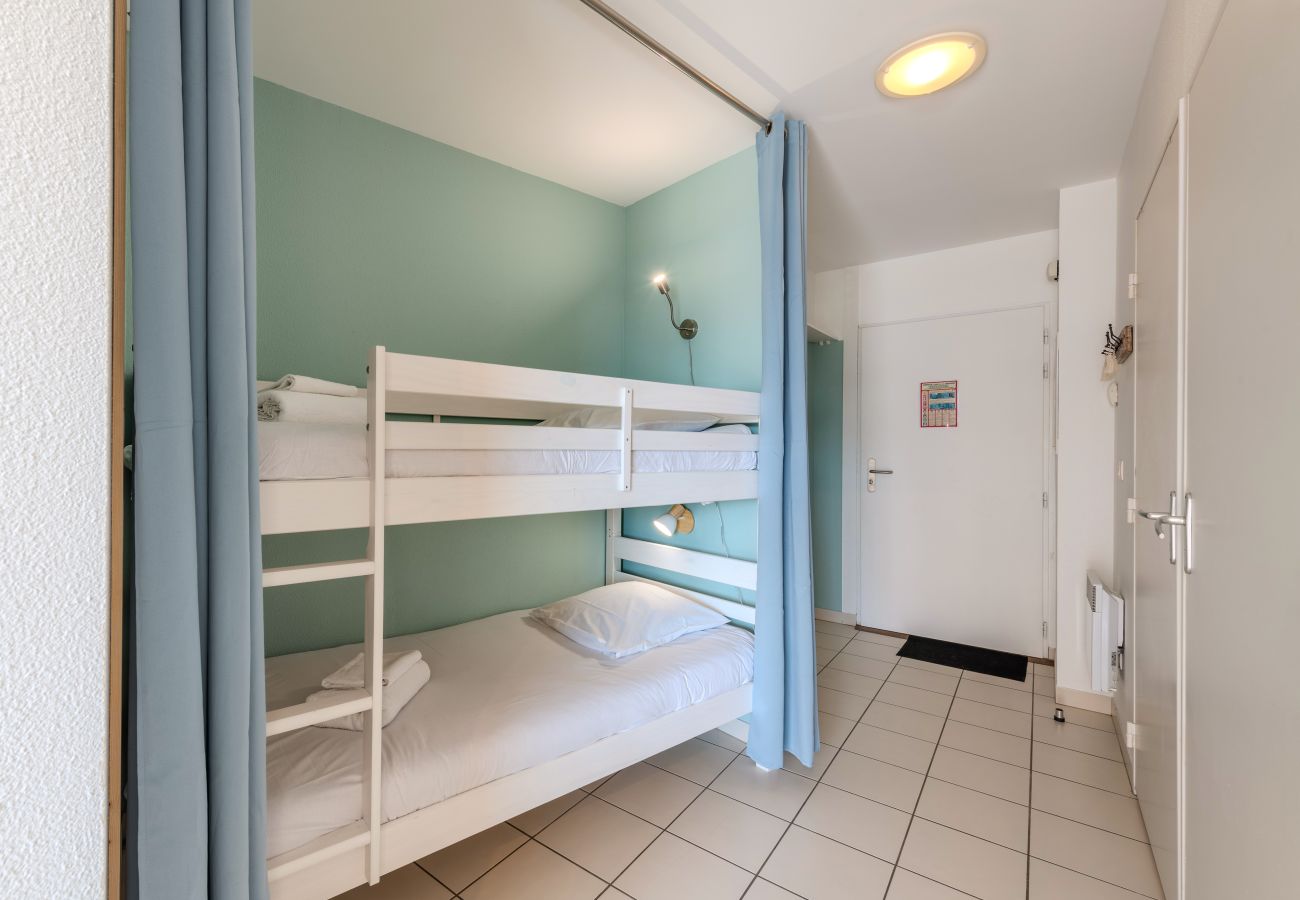 Apartment in Plougonvelin - Nice Apt for 5 pers Sea view