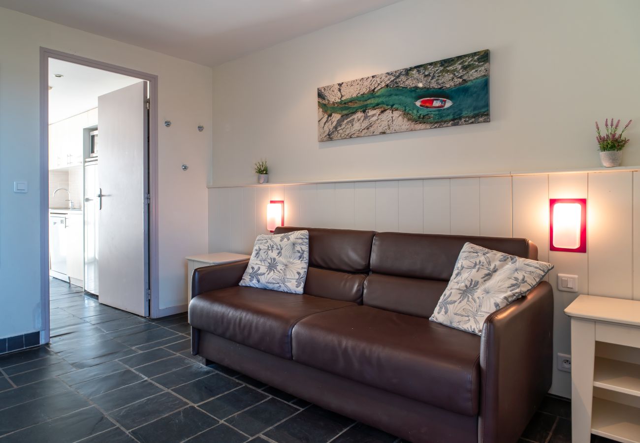 Apartment in Guidel - Ocean view apartment, sleeps 5