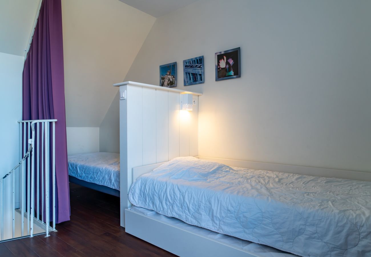 Apartment in Guidel - Ocean view apartment, sleeps 5