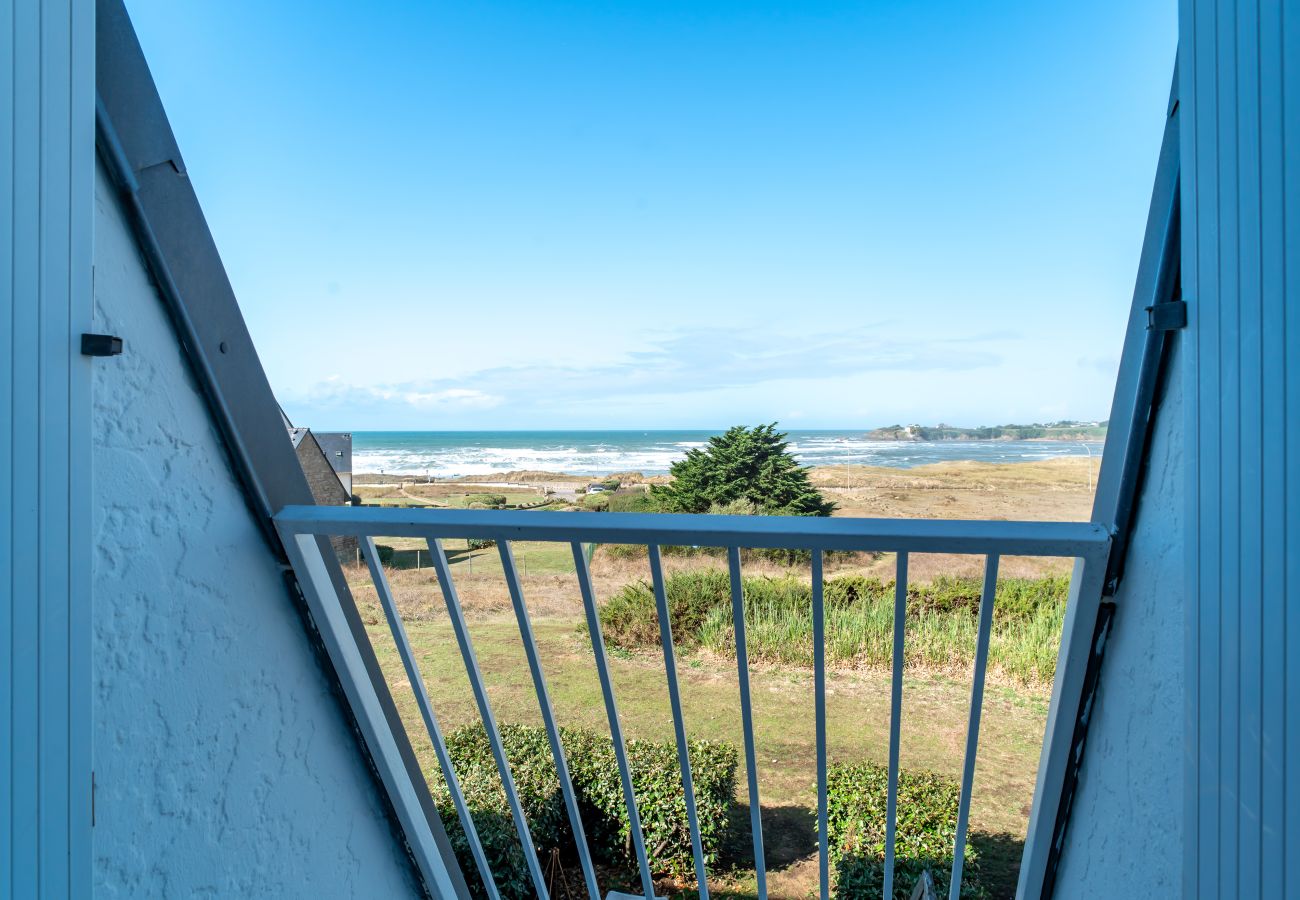 Apartment in Guidel - Ocean view apartment, sleeps 5
