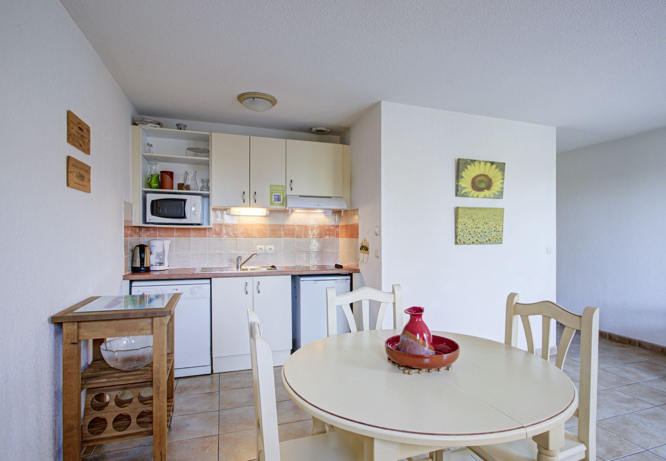 House in Homps - Villa 4 pers with garden in residence with swimming pool