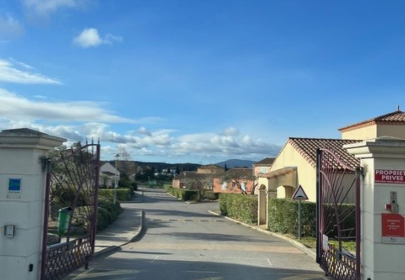 Villa in Homps - Duplex villa air-conditioned,  for 4 pers, with garden