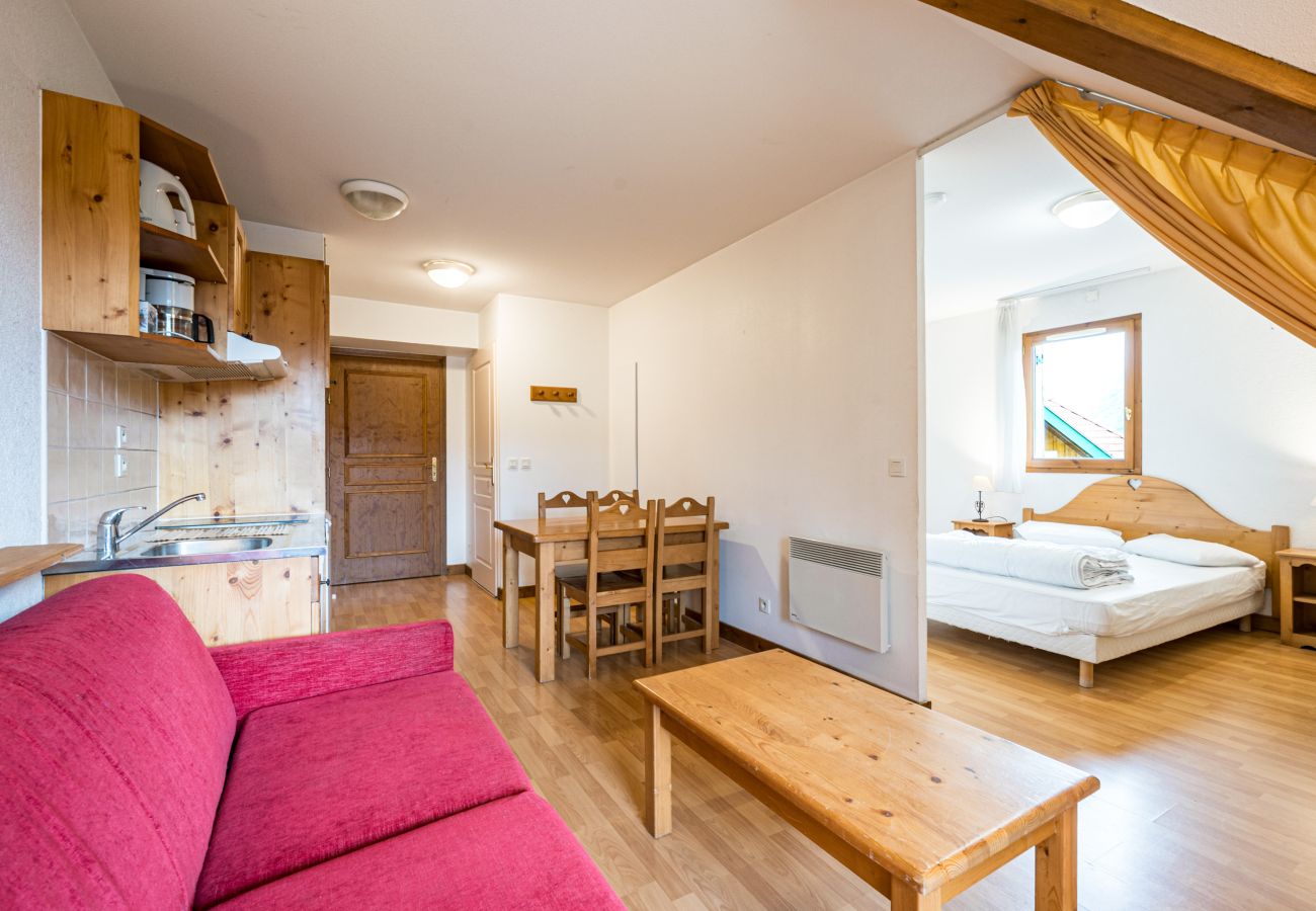 Studio in Giez - Cute studio apartment, sleeps 4, mountain view