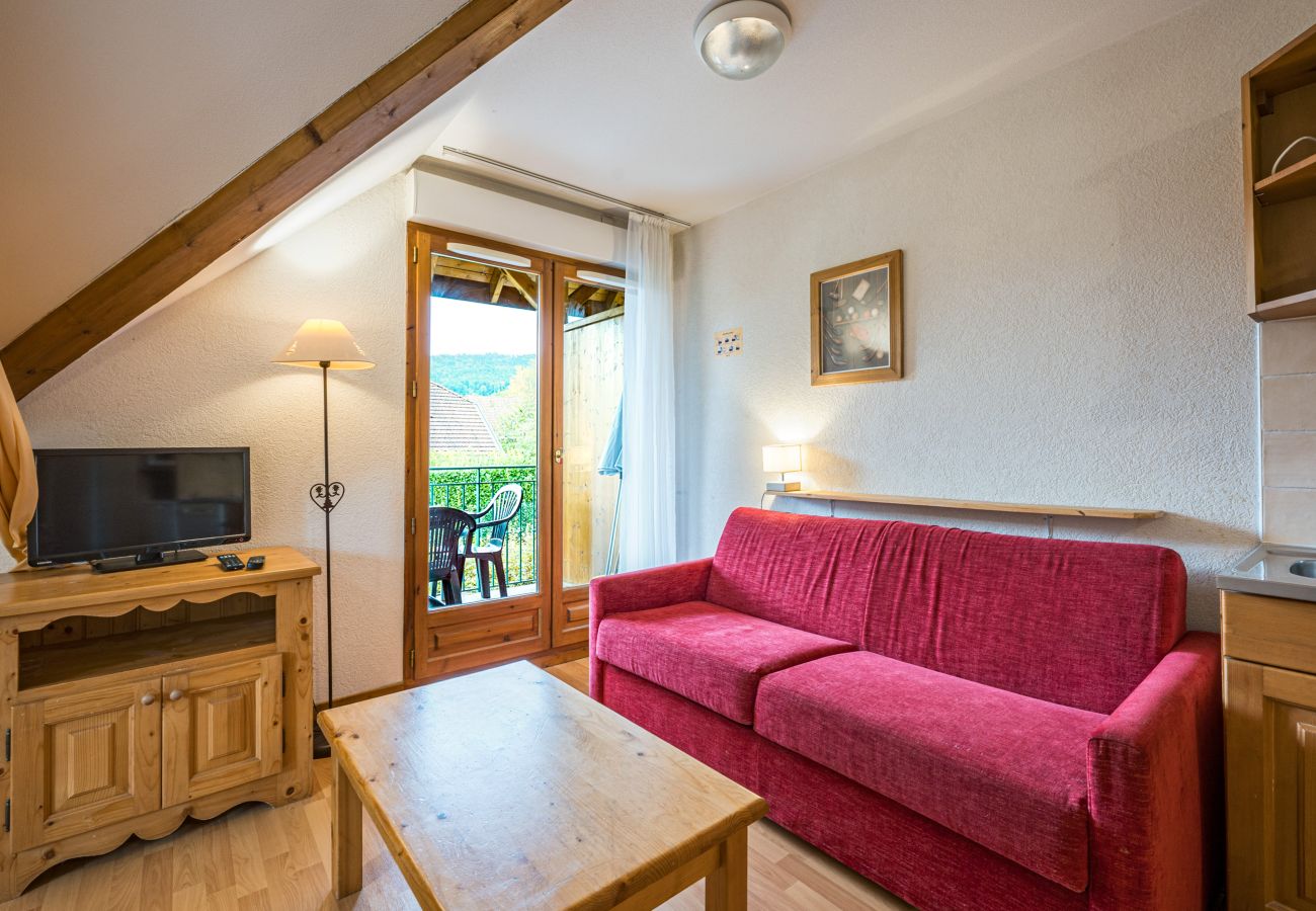 Studio in Giez - Cute studio apartment, sleeps 4, mountain view