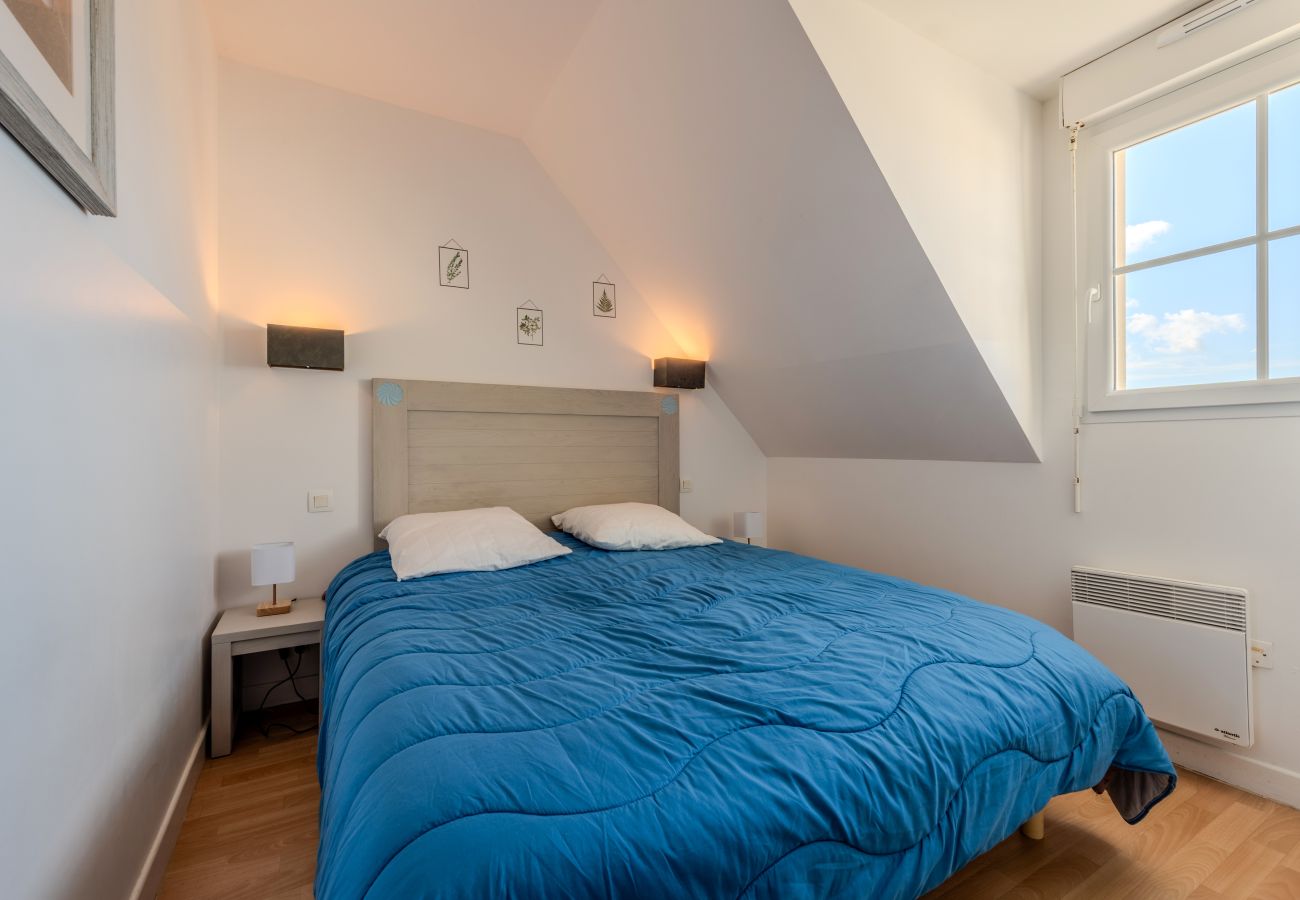 House in Saint-Nic - Cottage for 6 pers in a residence with pool