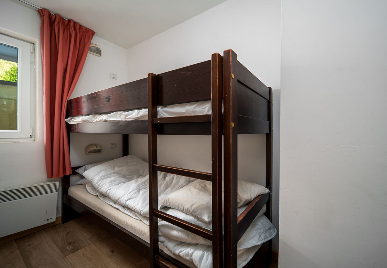 Apartment in Allos - Charming Apart for 6 near the Ski Slopes