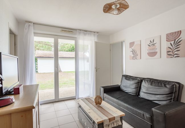 Apartment in Ondres - Apt for 7 pers in a residence with pool