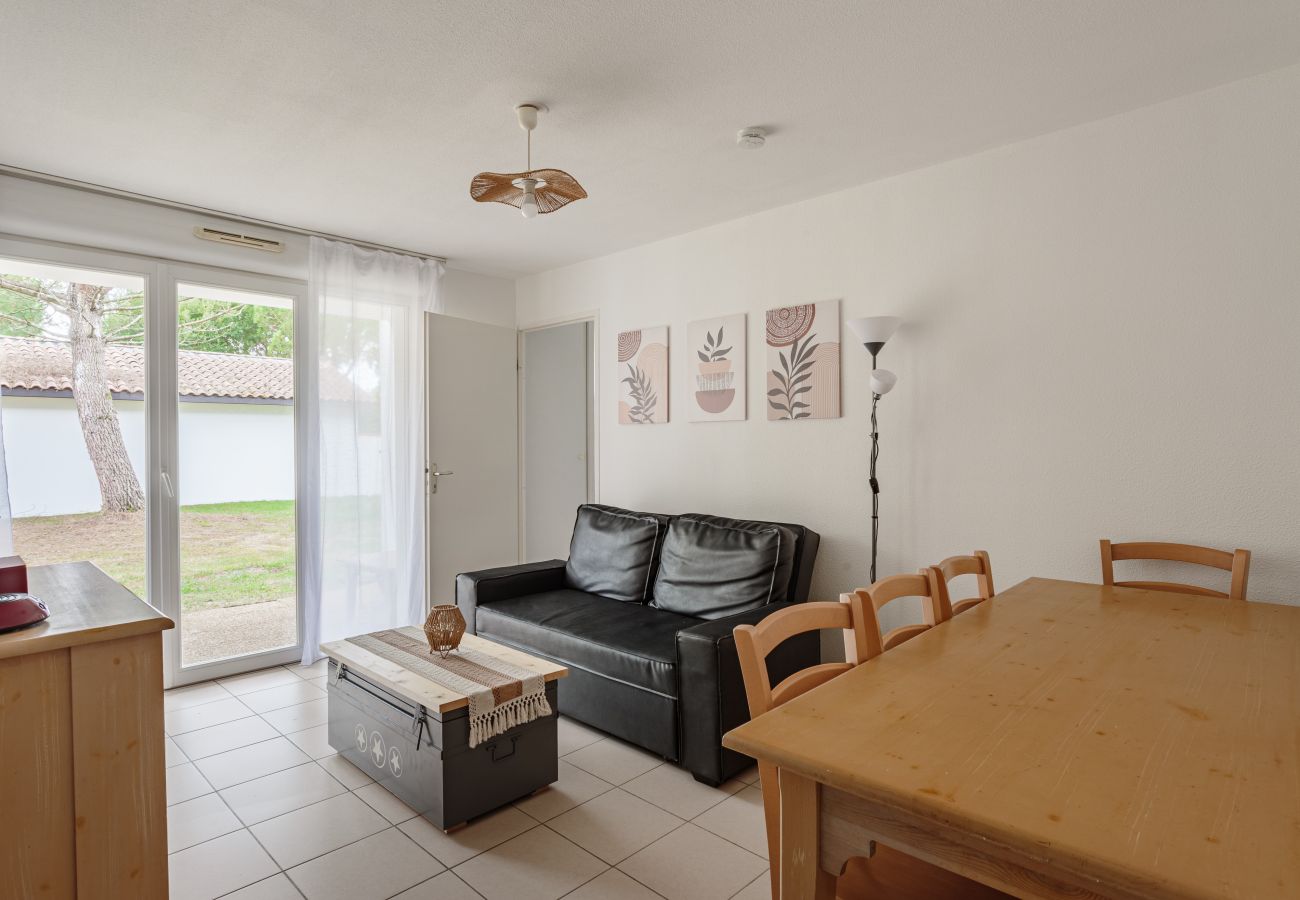 Apartment in Ondres - Apt for 7 pers in a residence with pool