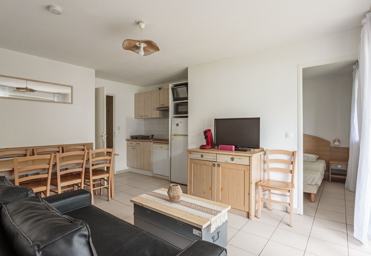 Apartment in Ondres - Apt for 7 pers in a residence with pool