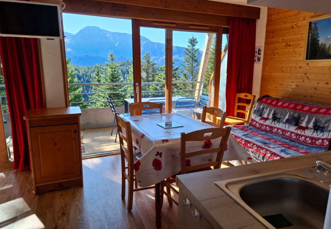 Apartment in Chamrousse - Nice Apt for 6 pers near the slopes