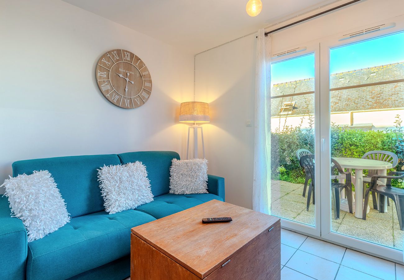 House in Saint-Nic - Charming home with a cozy outdoor space, ideal for 4 pers