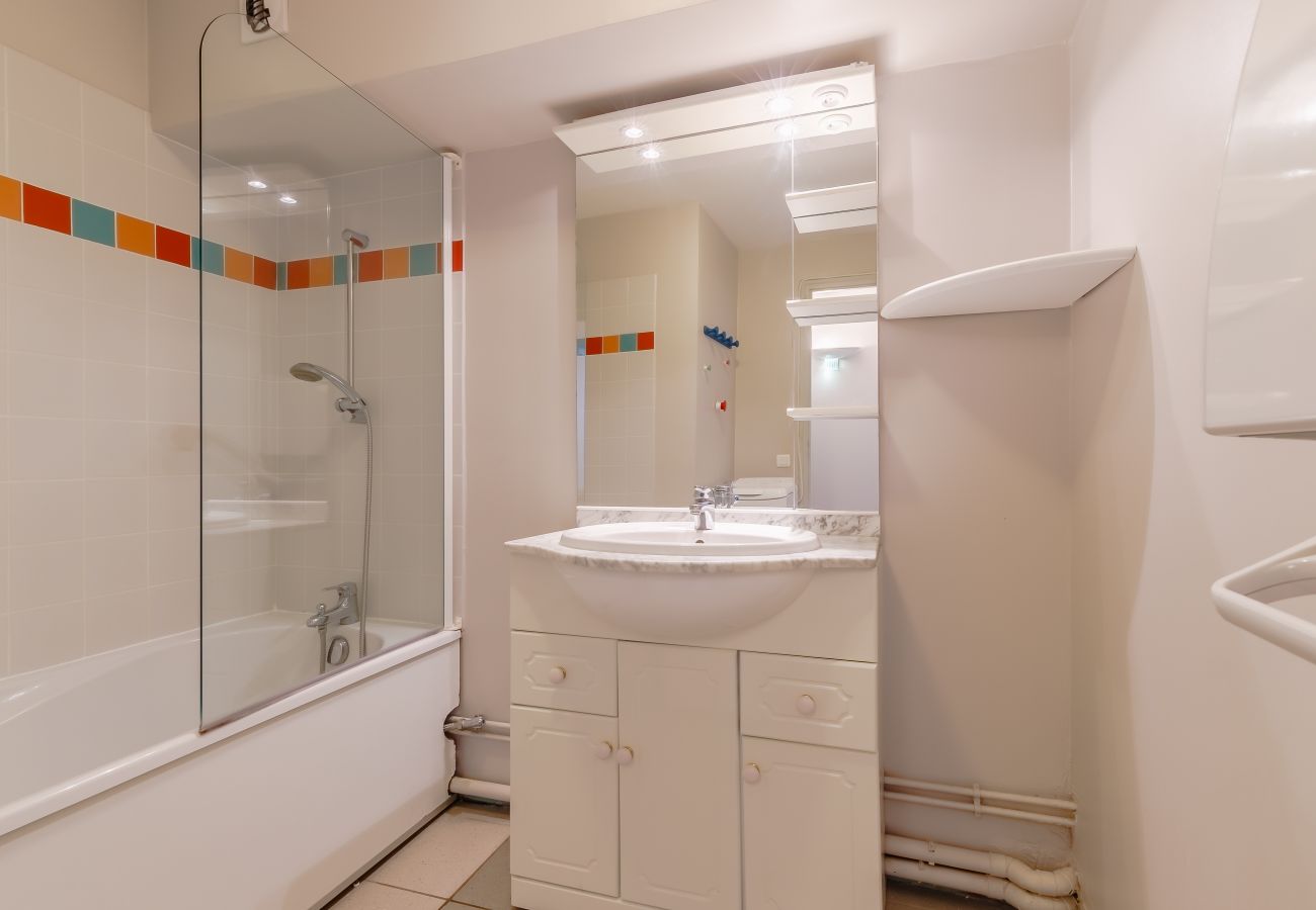 Apartment in La Tranche-sur-Mer - Nice Apt for 5 people by the beach