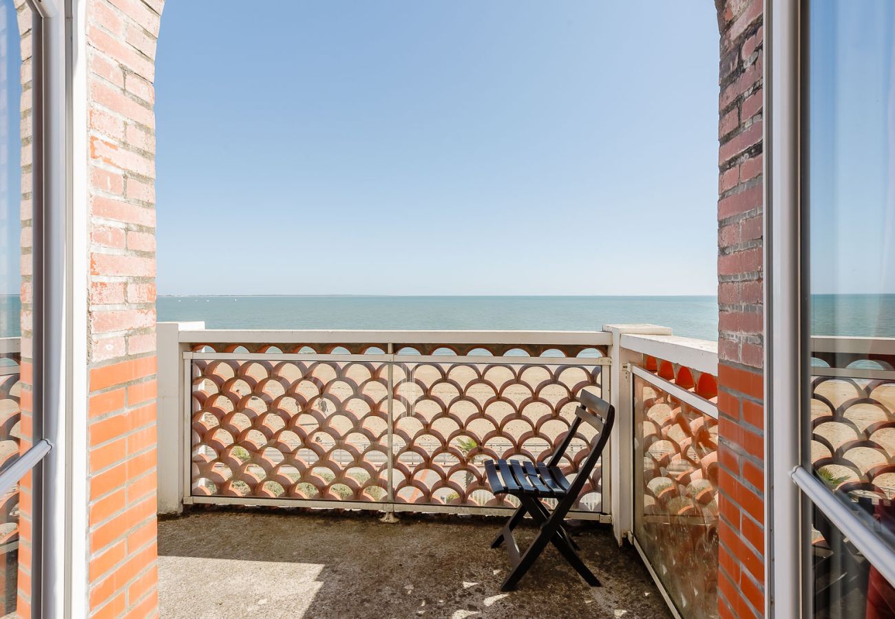 Apartment in La Tranche-sur-Mer - Apartment for 2 people, balcony, ocean view